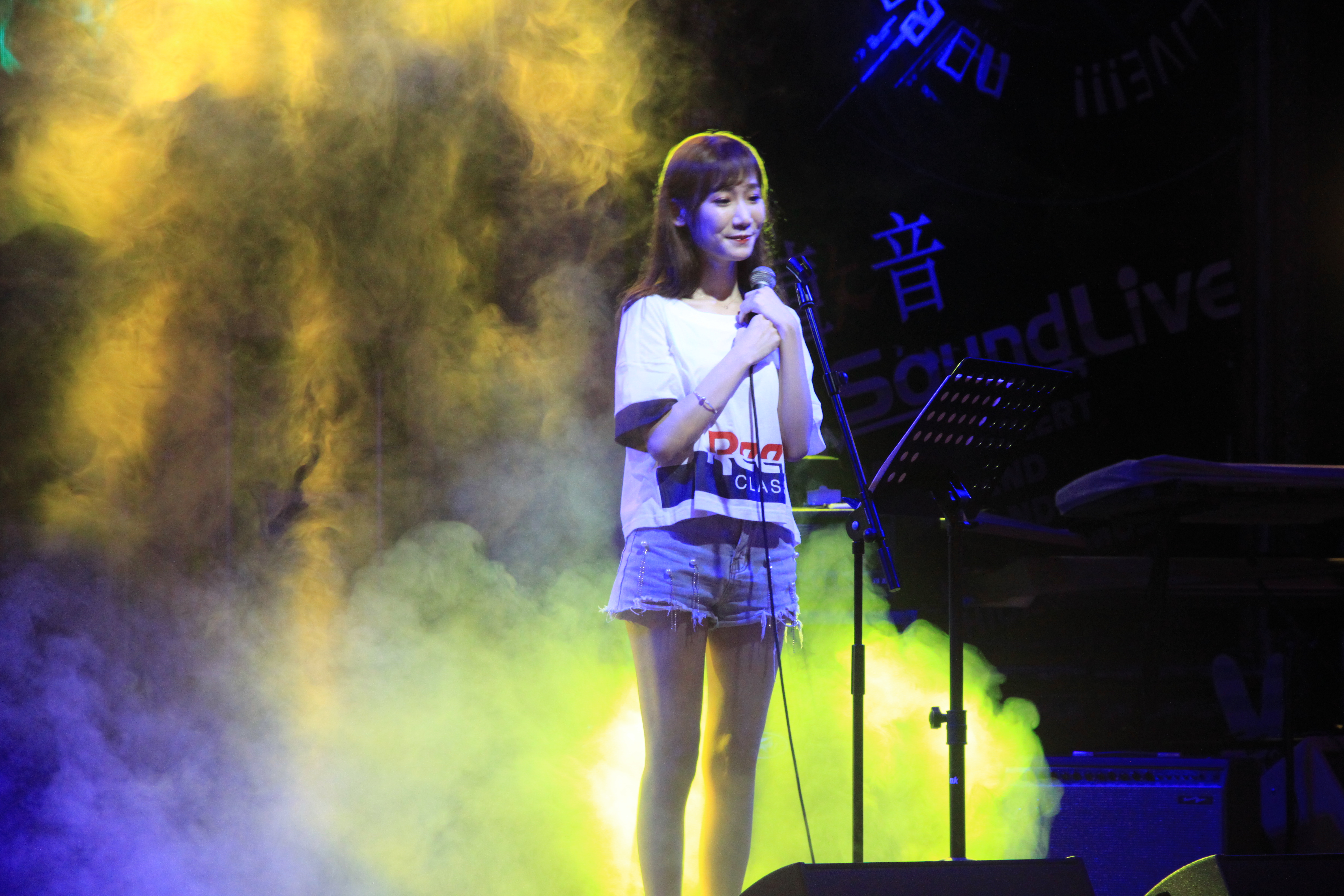 SHR血洗EG,Bin单局斩获MVP强强对话八强赛,让粉丝疯狂欢呼 SHR血洗EG,Bin单局斩获MVP强强对话八强赛,让粉丝疯狂欢呼