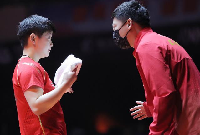 FNC鏖战C9,Kanavi开启传奇时刻强强对话八强赛,留下经典瞬间 FNC鏖战C9,Kanavi开启传奇时刻强强对话八强赛,留下经典瞬间