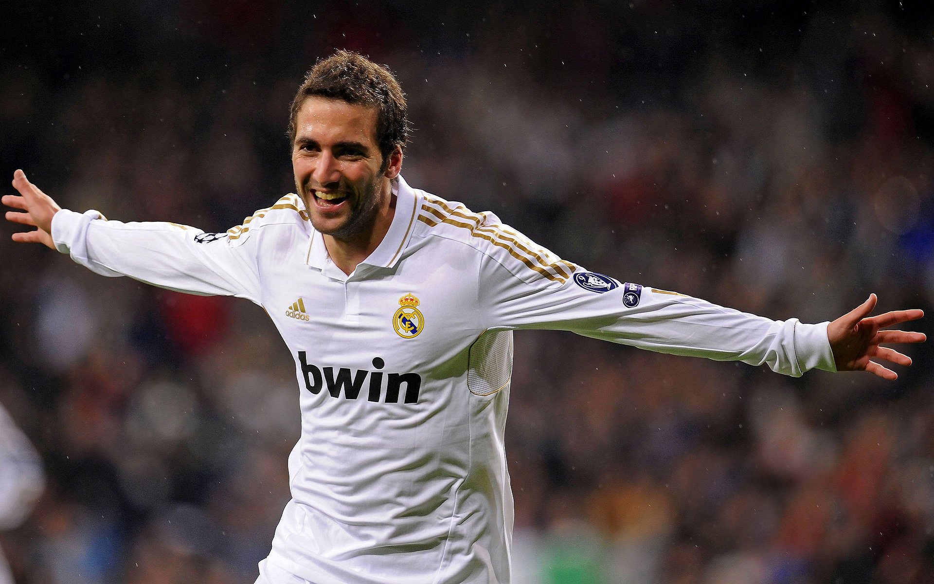 致胜一球背后，哈弗茨的救赎与拜仁的新物种压迫